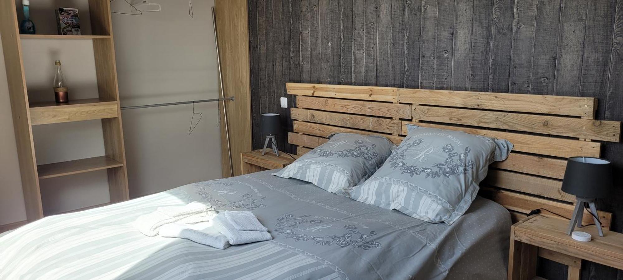 Chambre Proche Circuit Du Mans 500 M Du Virage De Mulsanne ภายนอก รูปภาพ